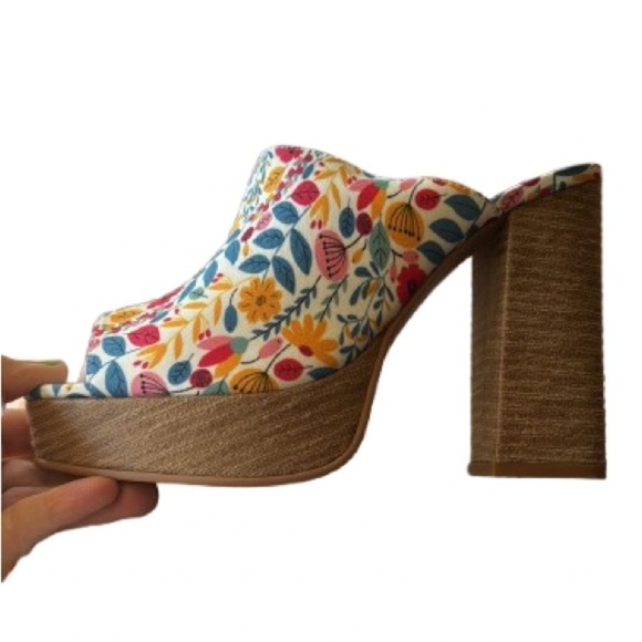 Lisa Vicky Joy 2 Platform Heeled Sandal Wild Flower White Blue Pink Yellow - Picture 1 of 6